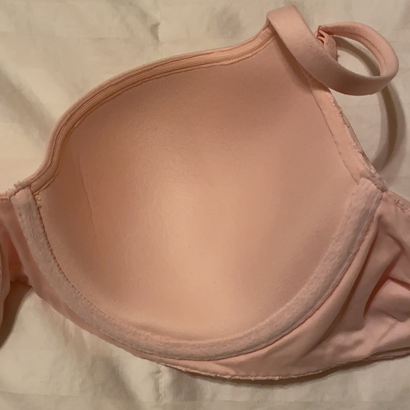 Victoria’s Secret Body By Victoria Lined Demi Bra Pink with Floral Lace 34DD NWT - Picture 4 of 4